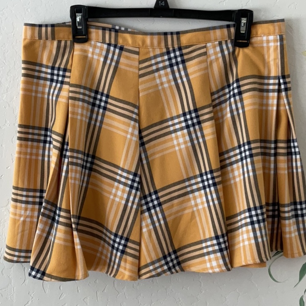 SO Junior Mini Skirt Size 17